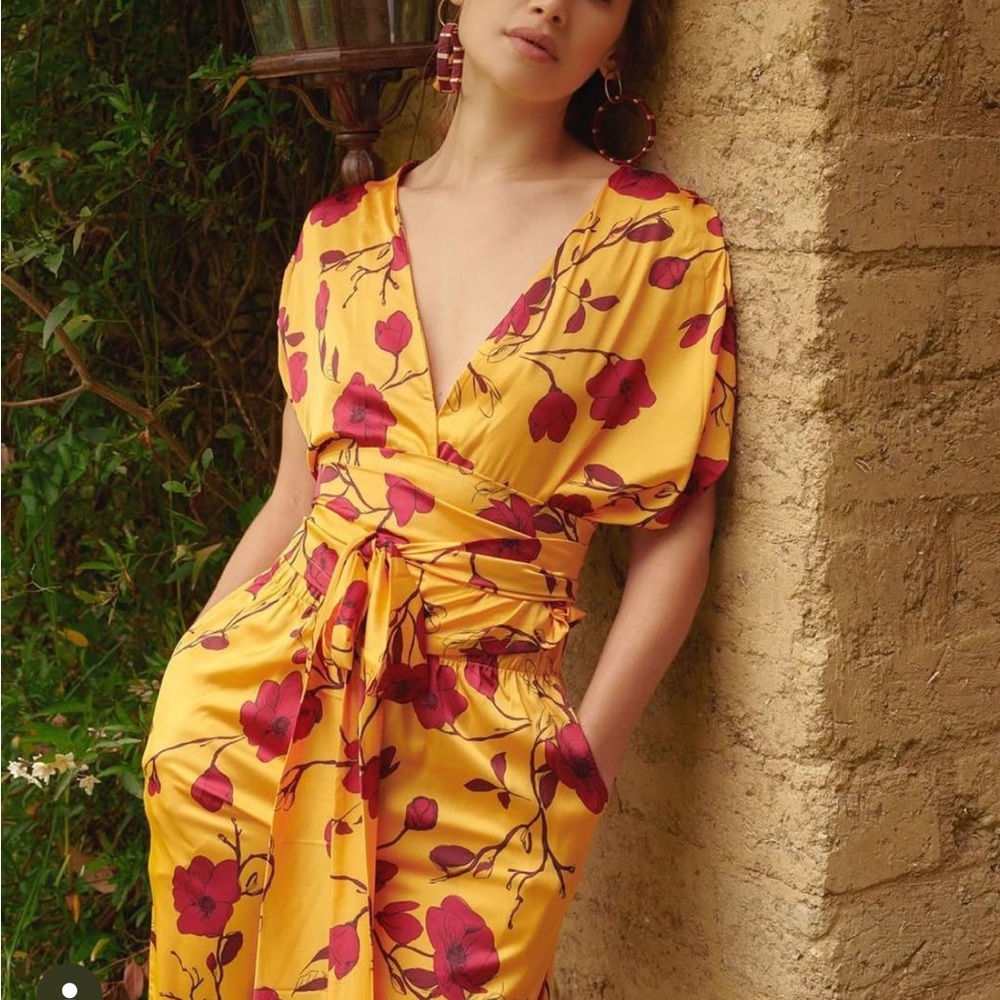 Vibrant Floral Wrap set